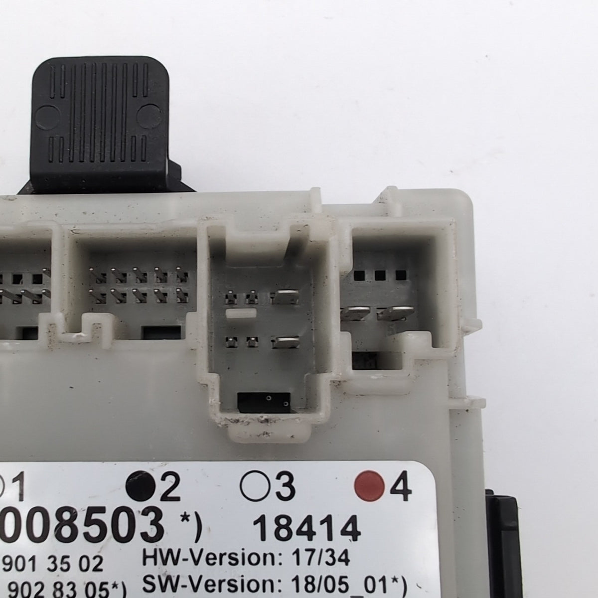 2020- 2024 MERCEDES A CLA GLA GLB Front Left Door Control Unit OEM A1779008503
