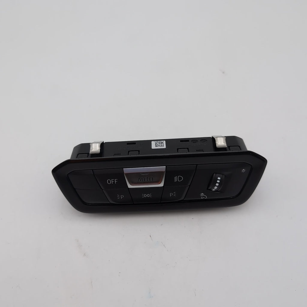 2021 - 2026 BMW G20 G80 G22 G26 G82 M3 M4 Headlight Control Switch Panel 5A16B17