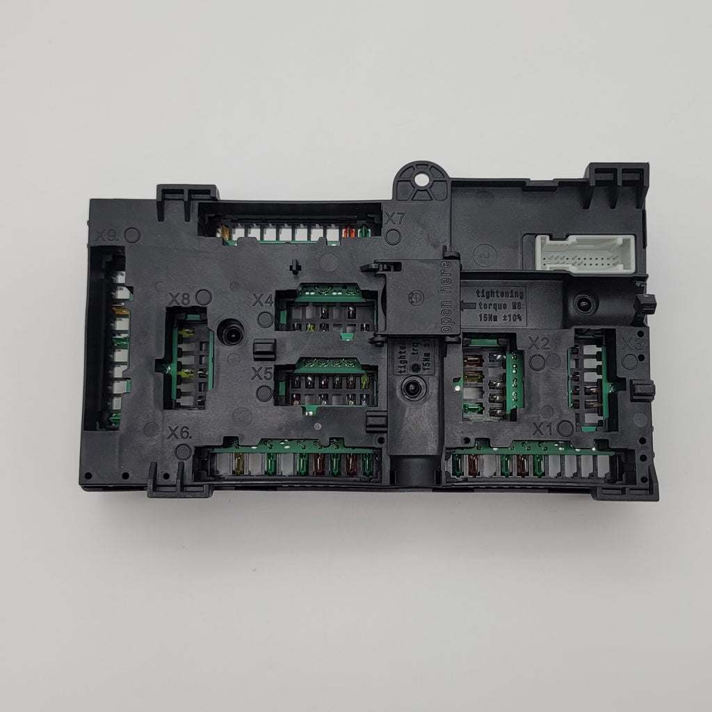 2021 - 2025 BMW M3 M4 G80 G82 G83 Rear Power Distribution Fuse Box 5A0E7D0