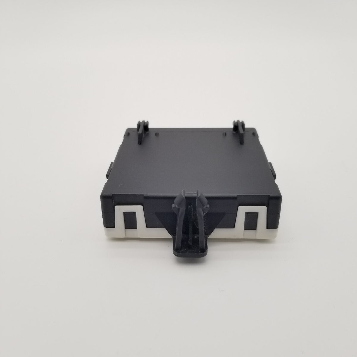 OEM Mercedes Benz W205 2015 Front Right Door Control Unit Module A2059004321