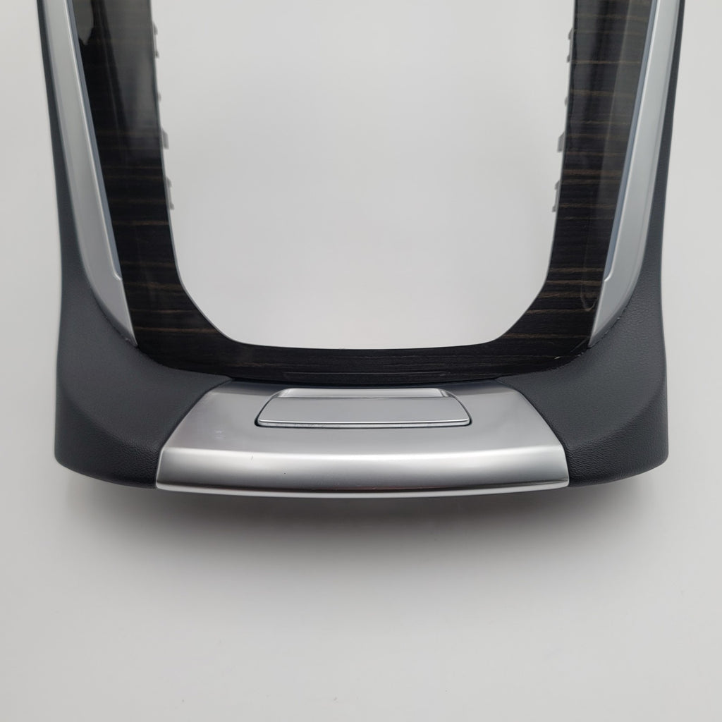 2022 2023 2024 BMW X5 G05 Center Console Bezel Trim Finish Panel Black Leather