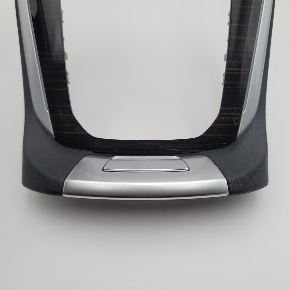2022 2023 2024 BMW X5 G05 Center Console Bezel Trim Finish Panel Black Leather
