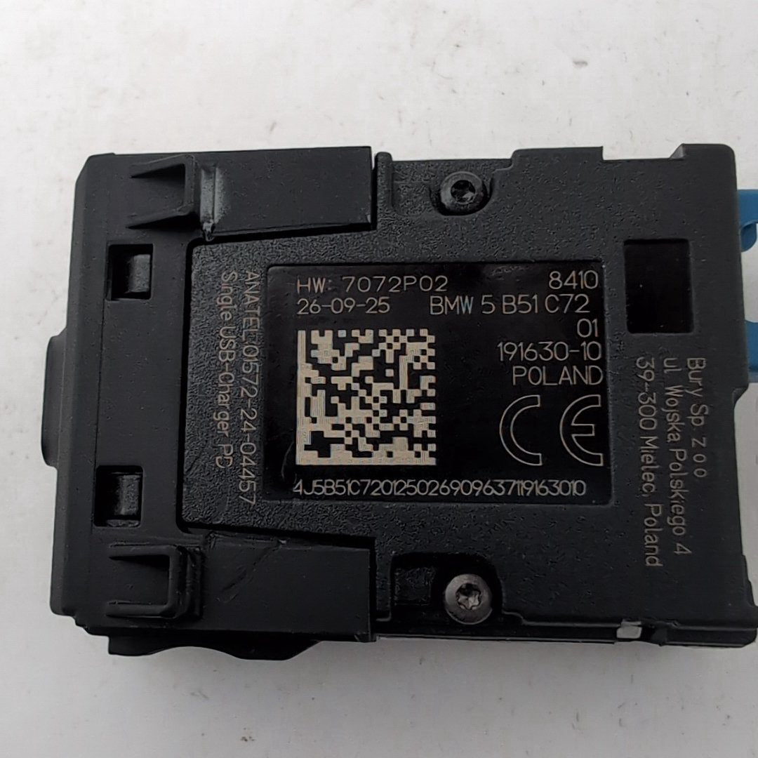 2025 2026 BMW X5 USB Bush Single Socket Port 5B51C72