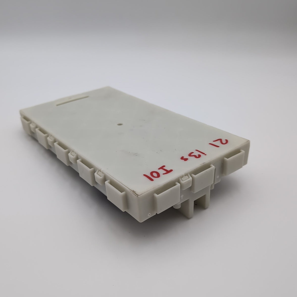 2014- 2021 BMW i3 I01 BDC V32 Body Domain Controller Module 5A1C780
