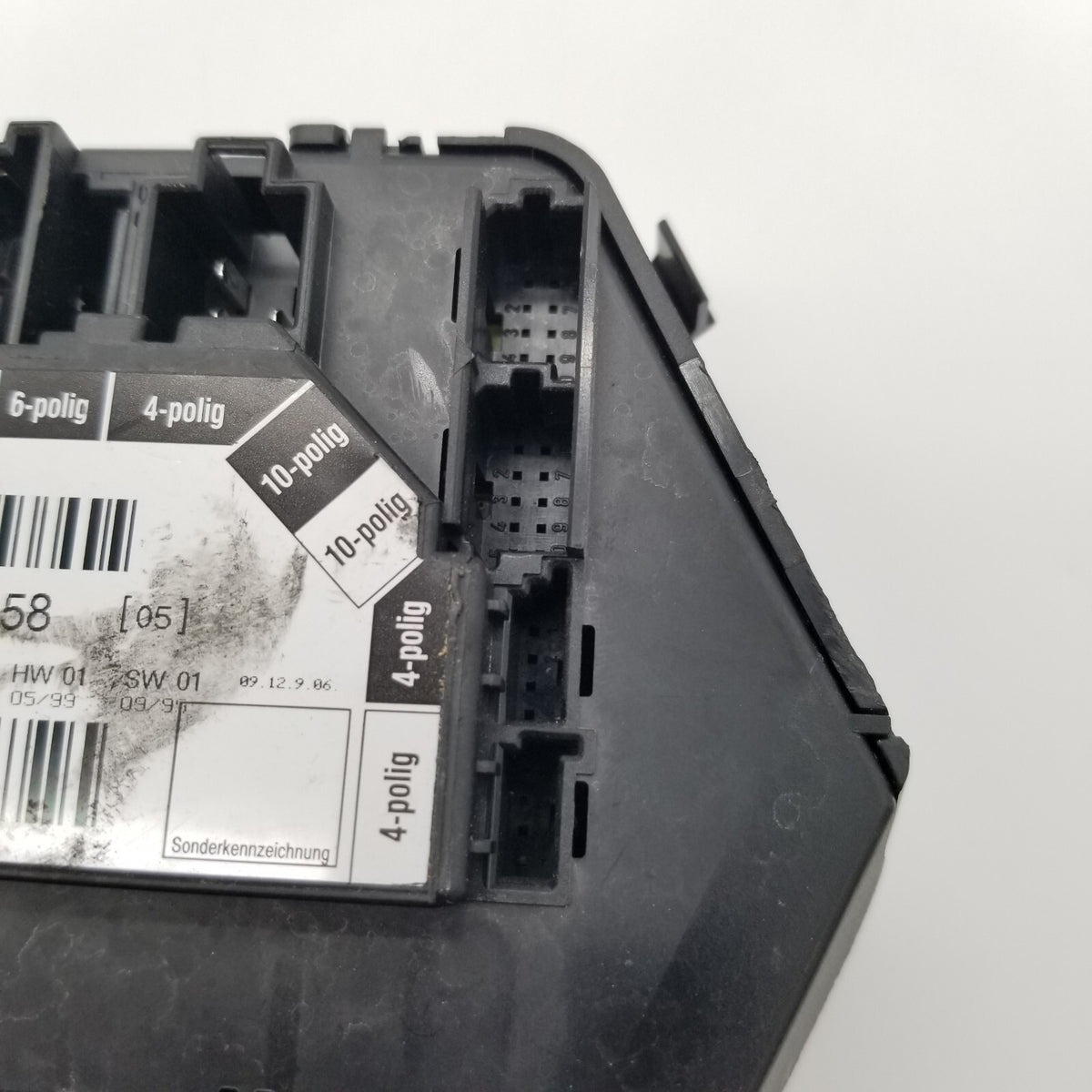 00-06 Mercedes W220 S500 Rear Left Driver Side Seat Switch Module 2208211558
