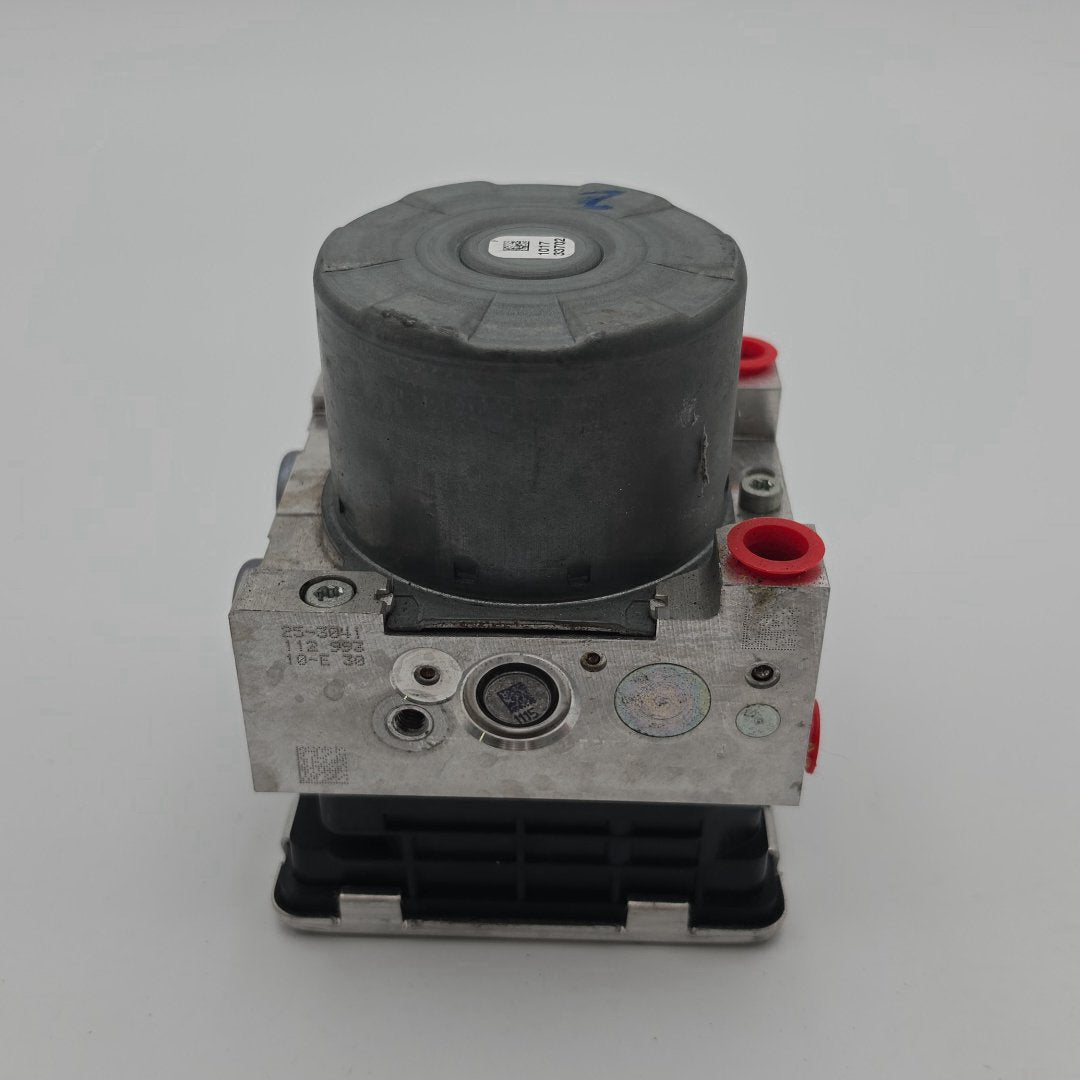 2020 2021 2022 GMC Terrain ABS Anti Lock Brake Pump 84875567