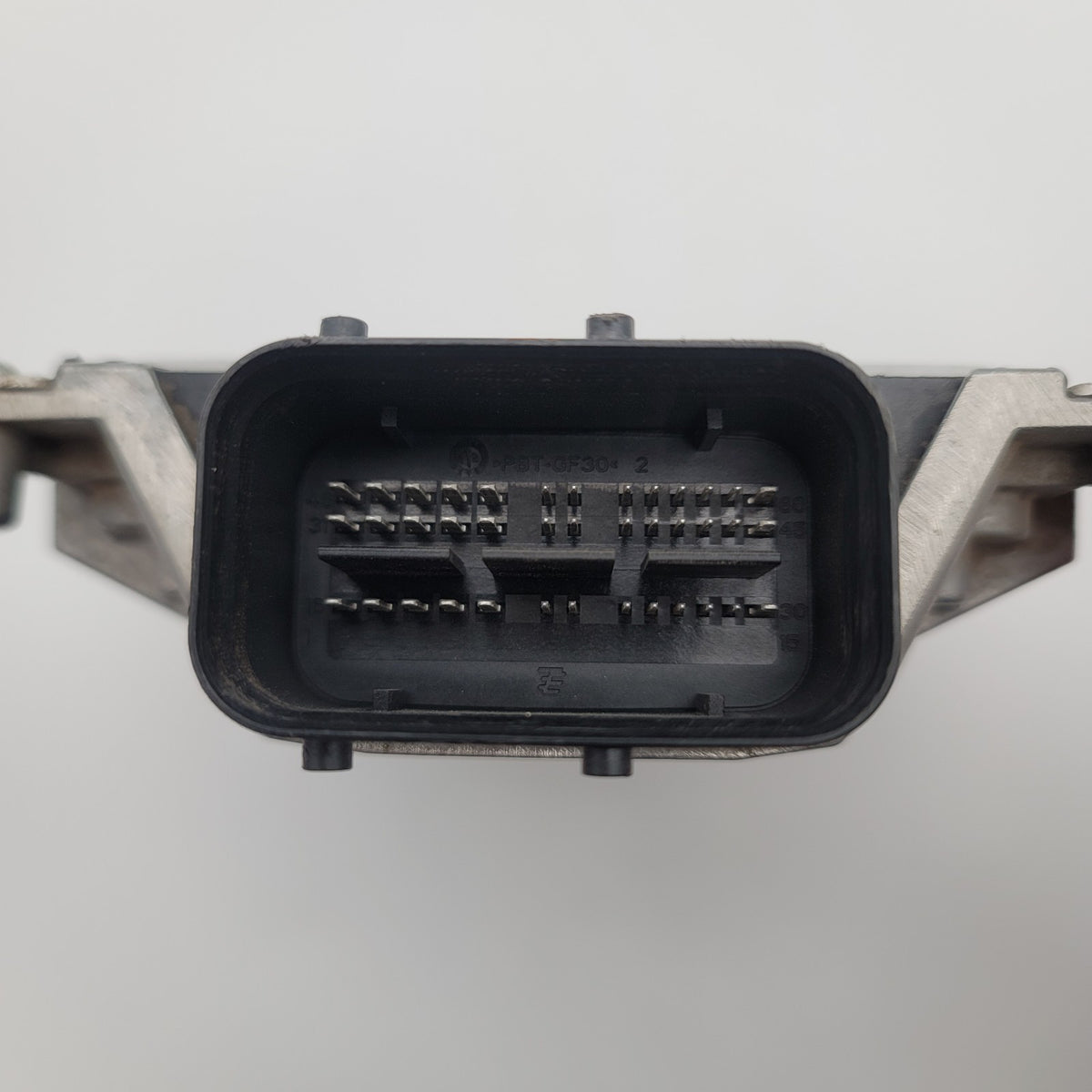 2013 Hyundai Azera Fuel Injection Control Module OEM 39172-3C010