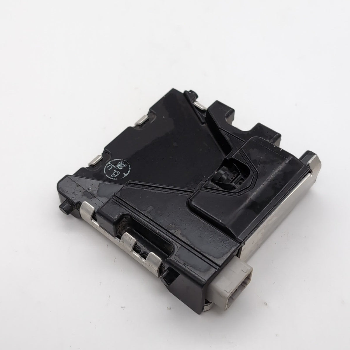2016- 2019 Toyota Prius Front Lane Departure Assist Camera OEM 8646C47031