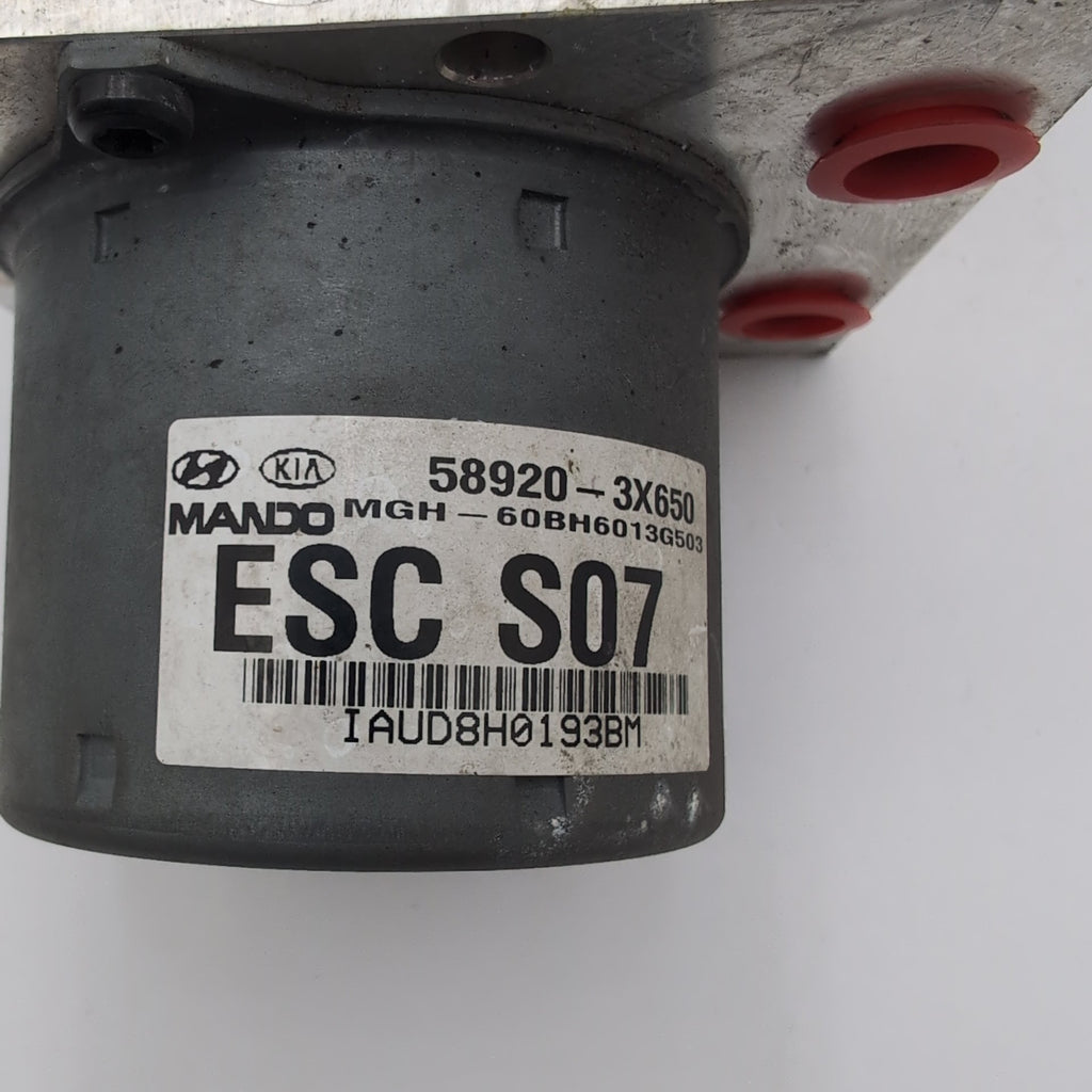 2011 2012 2013 Hyundai Elantra 1.8L ABS Anti Lock Brake Pump 58920-3X650