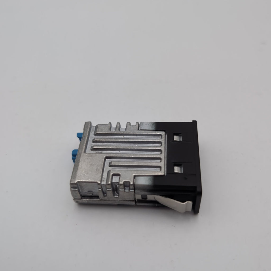 2019 - 2024 BMW G20 G26 F46 G30 G12 M3 M4 X1 X3 X4 Dual USB Port Socket 8711938