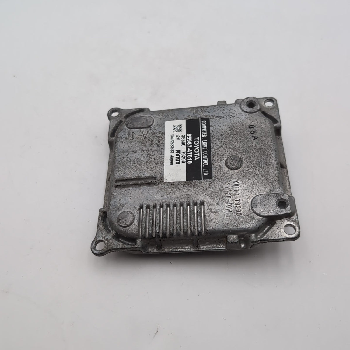 2010 Lexus RX450h LED Headlight Computer Control Module Ballast 85967-47010