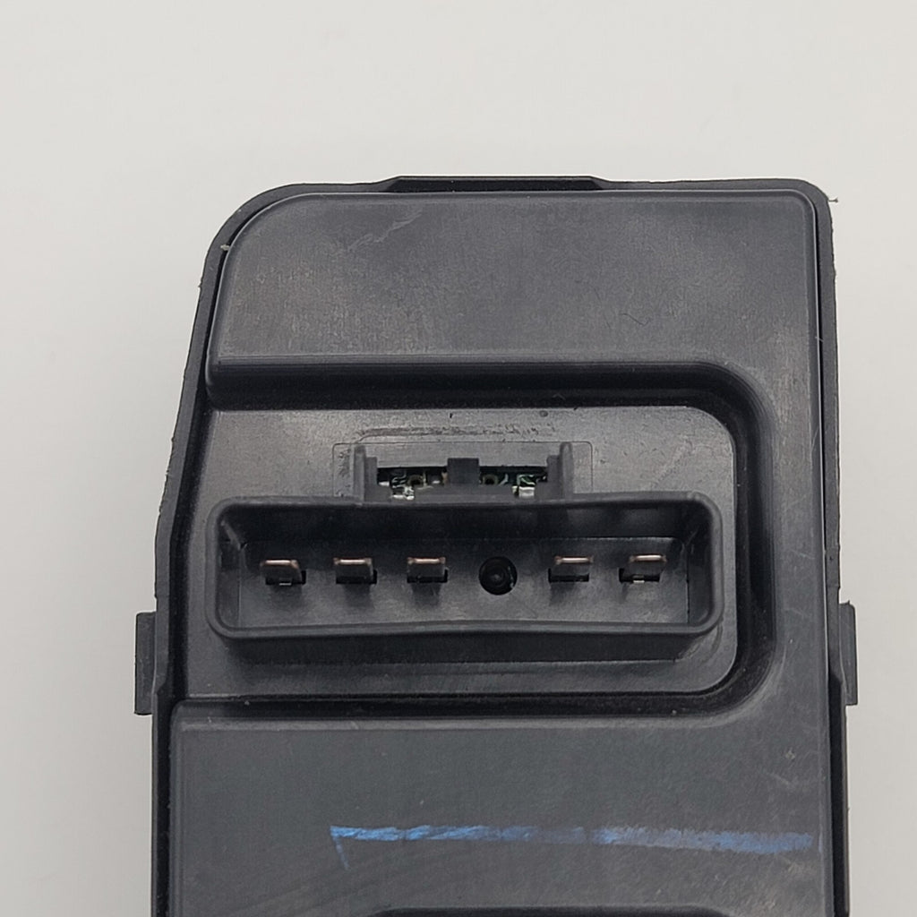 2006 2007 2008 2009 2010 2011 2012 2013 Chevy Impala Driver Power Window Switch