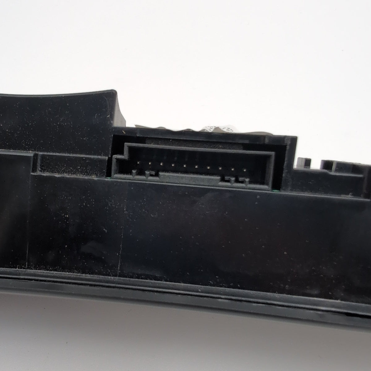 2024 - 2026 BMW i5 530i 540i 550e G60 Front Left Door Lock Unlock Touch Panel