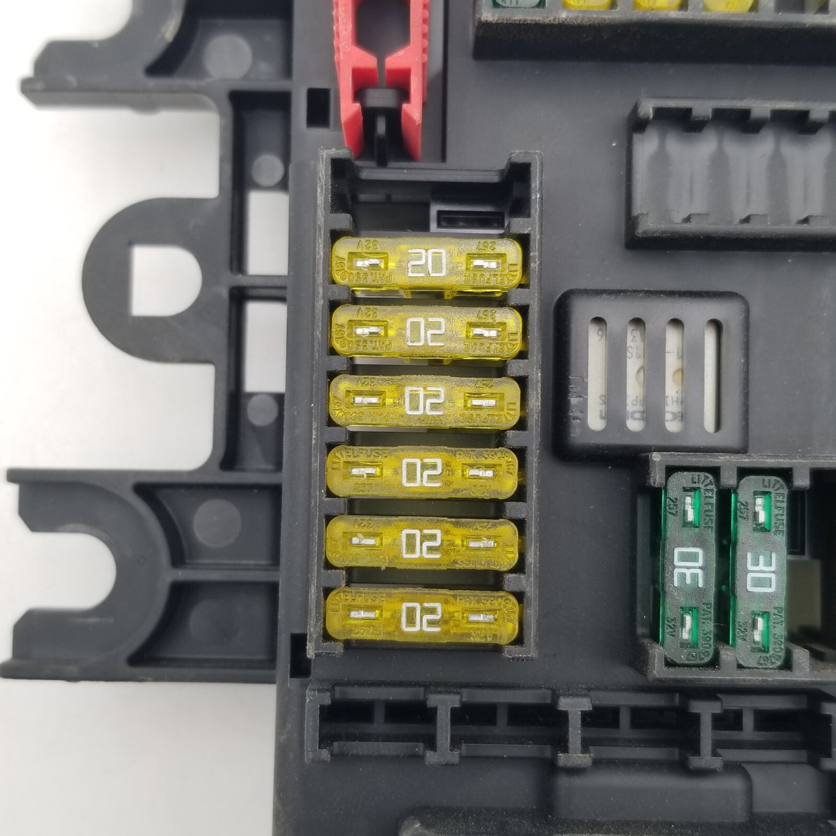 BMW 328i 320i 335i 230i 440i M2 M3 M4 X5 Rear Fuse Relay Distribution Box