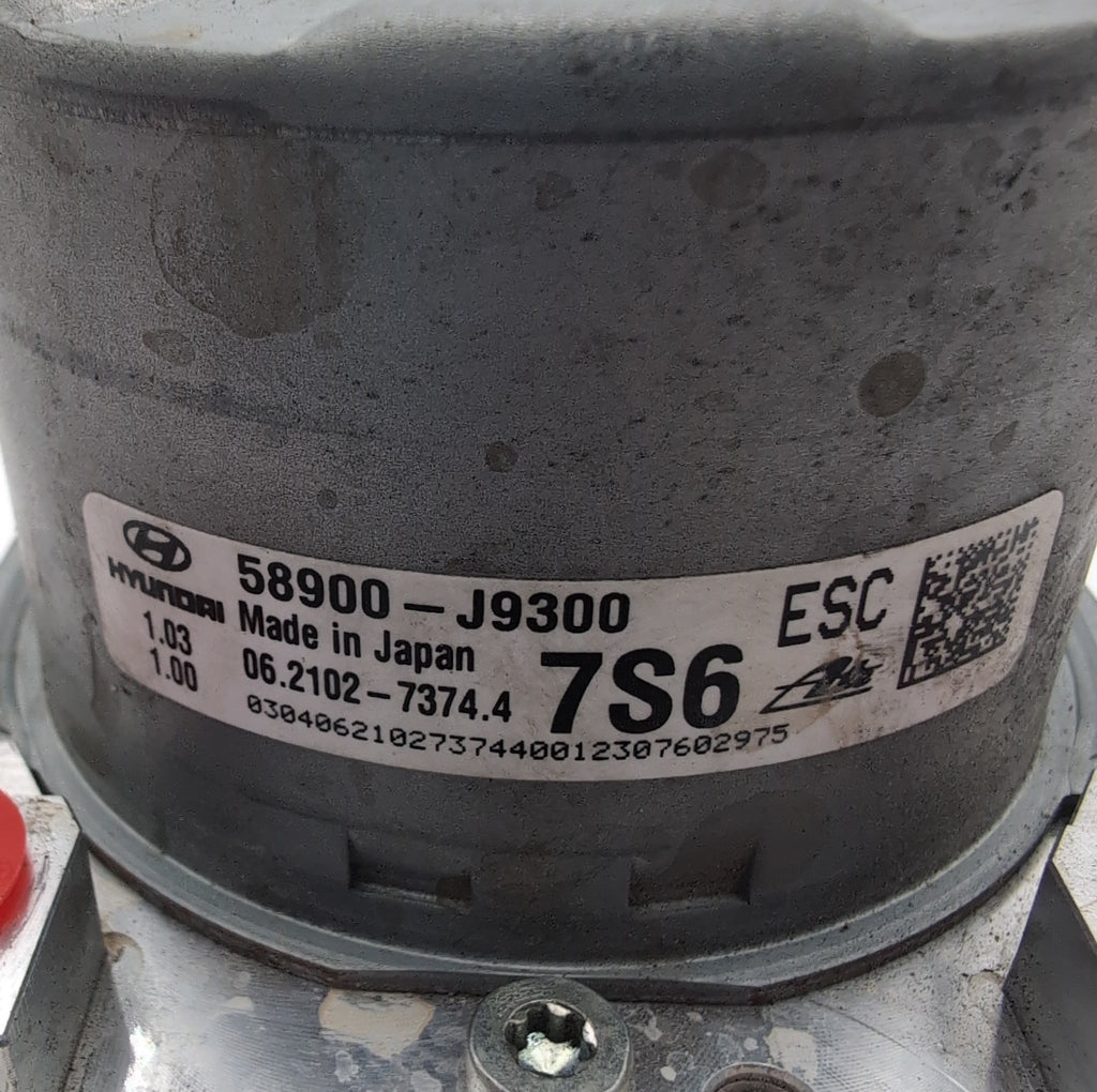 2022 2023 Hyundai Kona 2.0L AWD ABS Anti Lock Brake Pump 58900-J9300