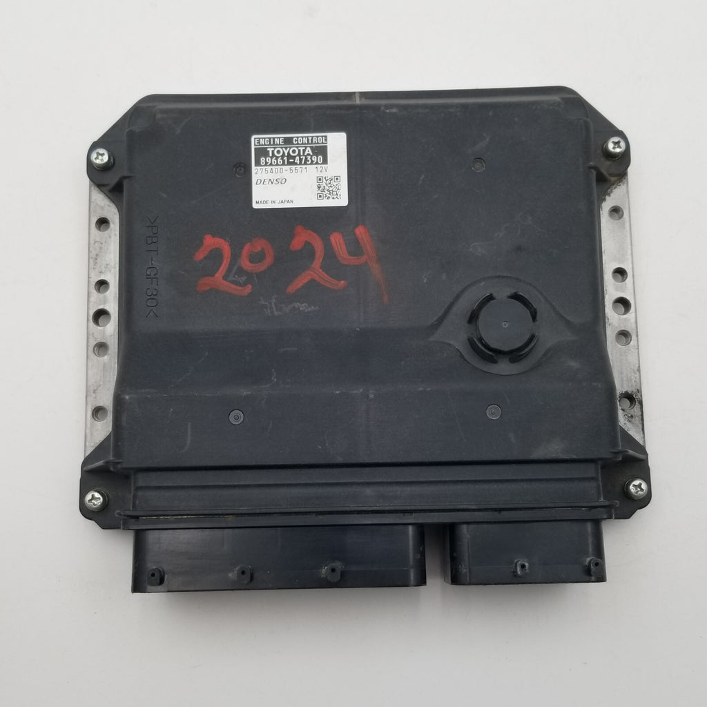 2011 Toyota Prius Engine Computer Control Module ECU ECM OEM 8966147390