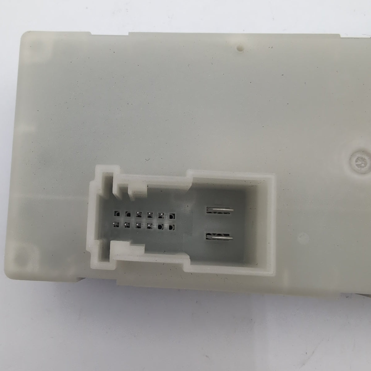 2021 - 2026 BMW G20 G26 G30 M3 X3 X6 X6M Rear Liftgate Trunk Lid Control Module