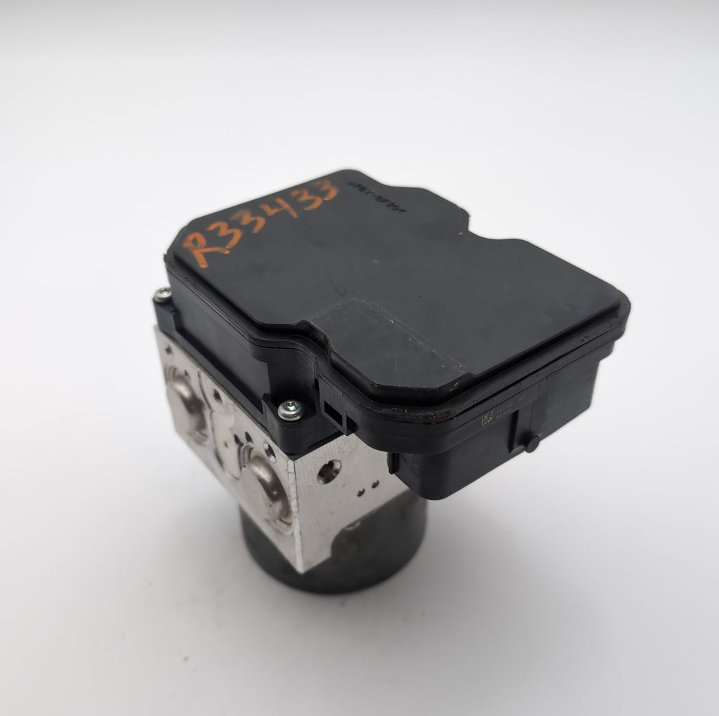 2020 Nissan Pathfinder 3.5L ABS Anti Lock Brake Pump Control Unit 476609CZ0C