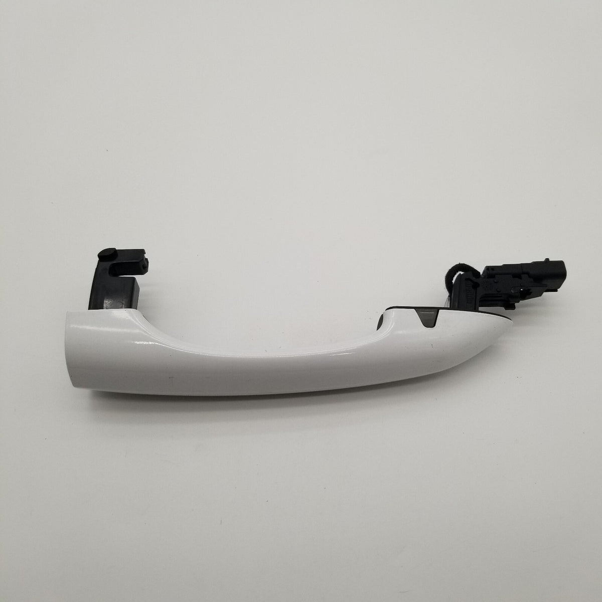 2017 2018 2019 ALFA ROMEO STELVIO REAR RIGHT PASSENGER EXTERIOR DOOR HANDLE OEM