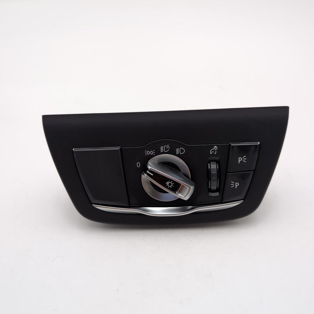 2019 - 2024 BMW G01 G02 F97 F98 X3 X4 Light Control Switch Panel 5A67868