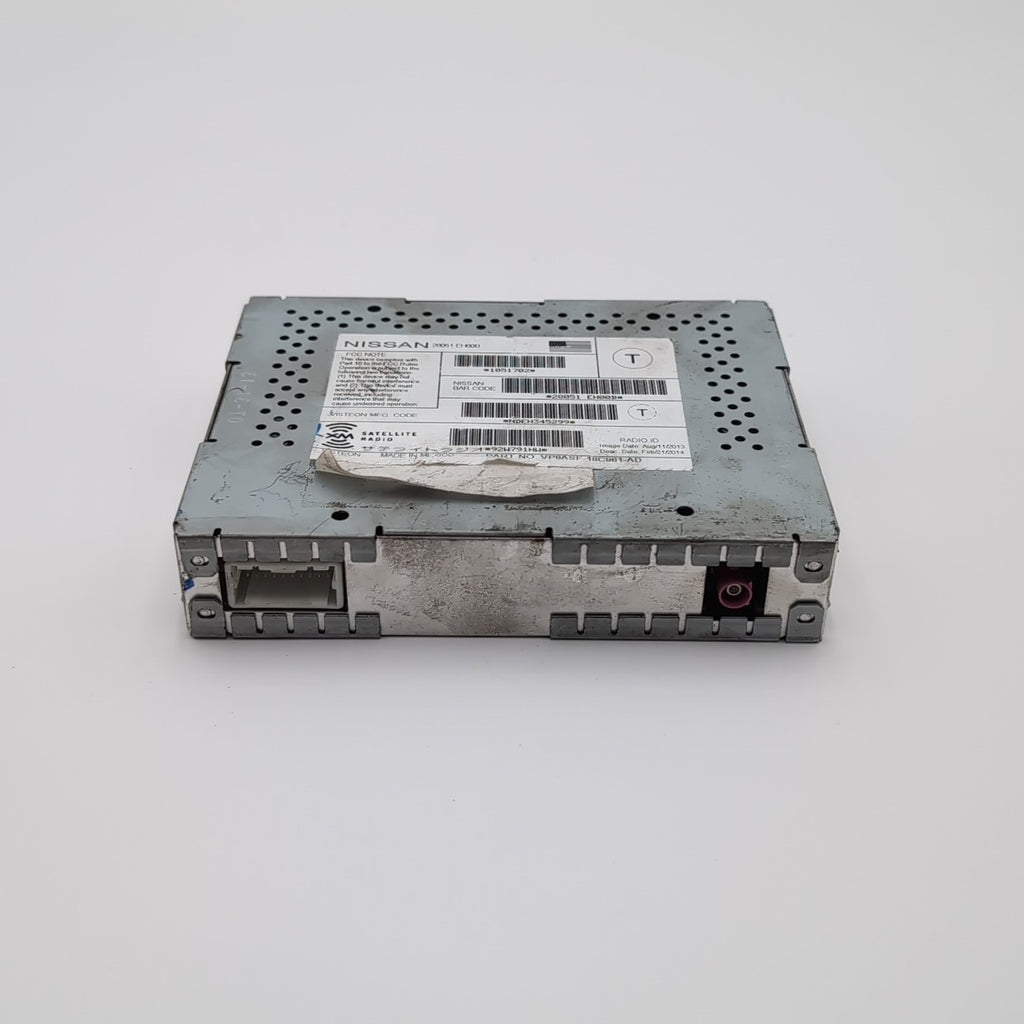 2008- 2011 Infiniti G35 G37 Satellite Radio Tuner Receiver Module 28051EH00B