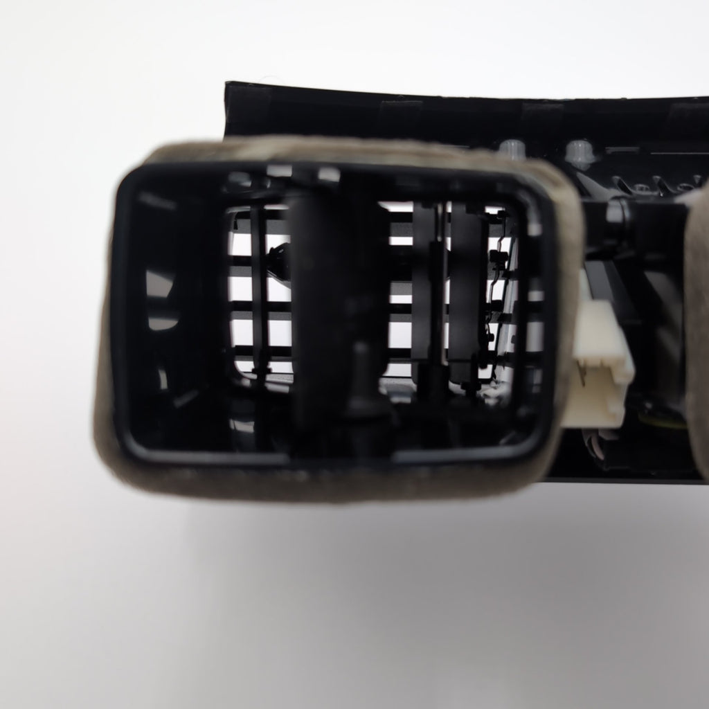 2016 - 2022 BMW 740i 750i G11 G12 Rear AC Heater Air Vent 9312288