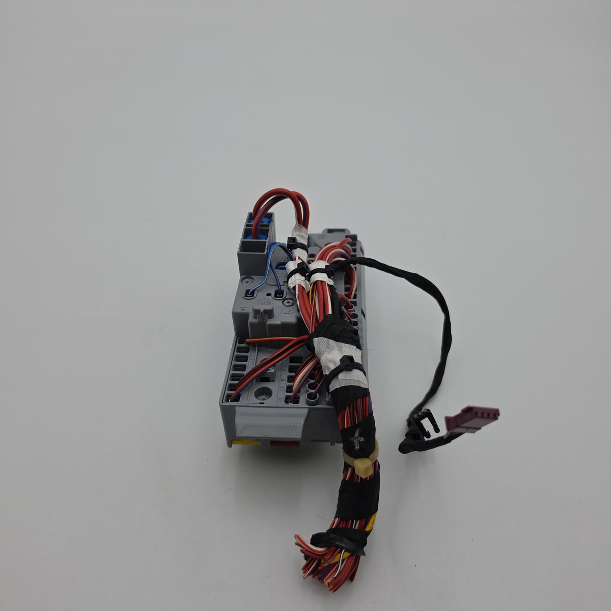 2021 - 2026 BMW X5 X6 X7 XM G20 G42 G87 M3 Front Power Distribution Fuse Box