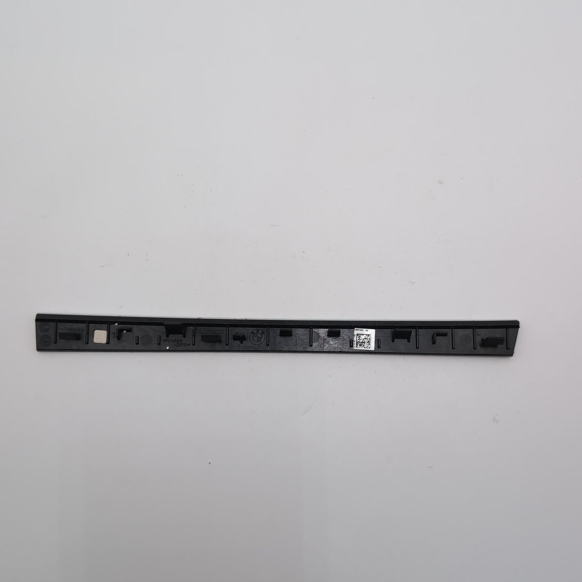 2020 - 2025 BMW G20 G22 G26 Cup Holder Storage Compartment Aluminum Mesh Trim