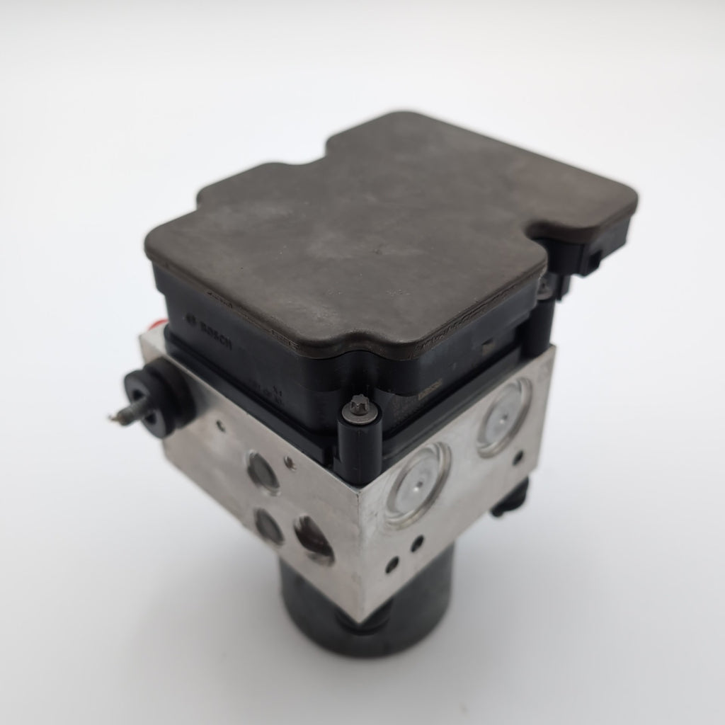 2019 2020 Infiniti QX50 2.0L ABS Anti Lock Brake Pump Control Unit 476605NY0C
