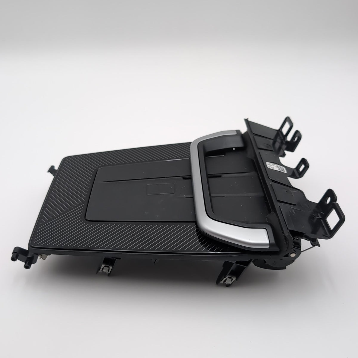 2022 2023 2024 2025 BMW X1 U11 Front Wireless Charging Pad Tray 5A623B0 5A22F51