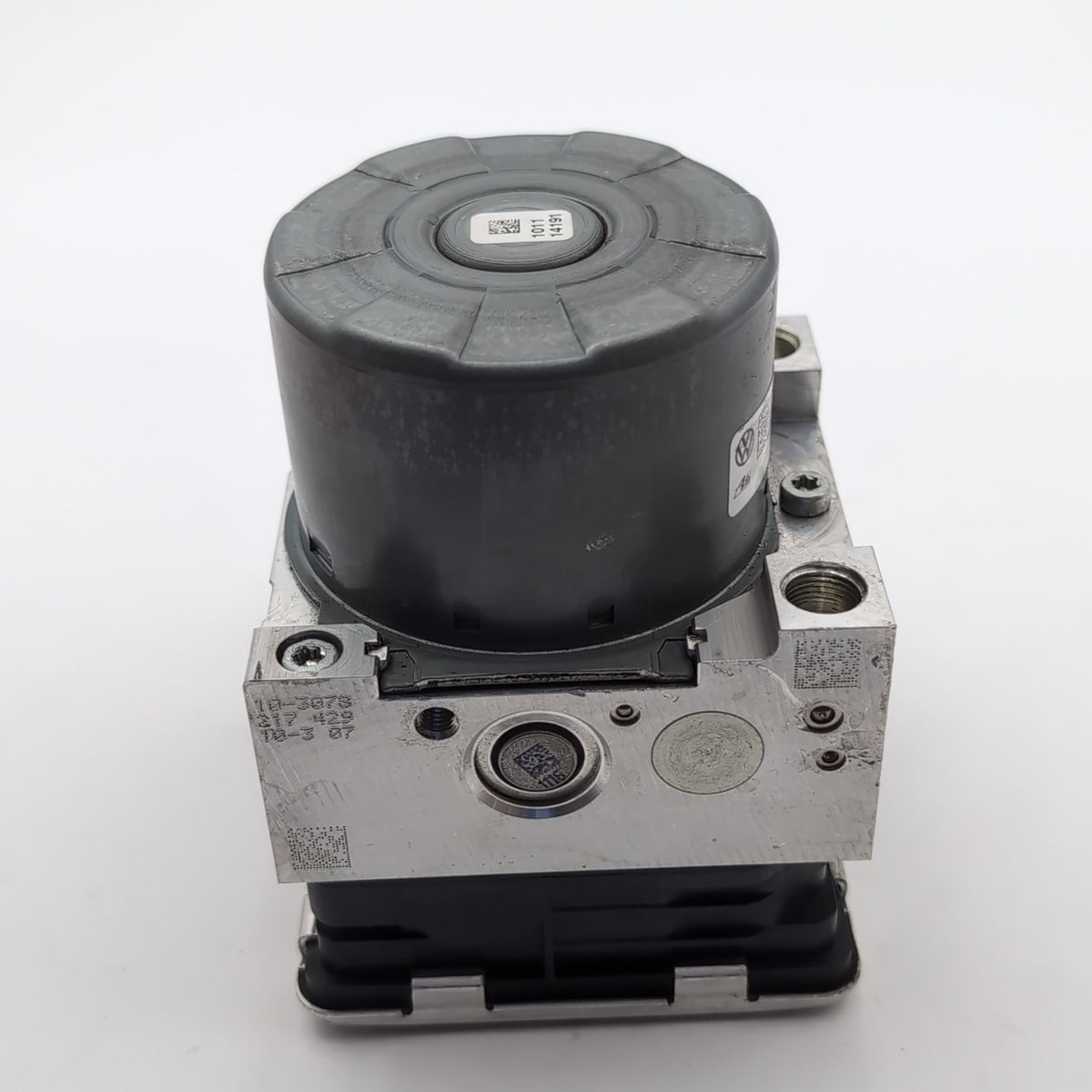 2019 2020 Volkswagen Tiguan ABS Anti Brake Lock Pump Unit OEM 5Q0614517FD