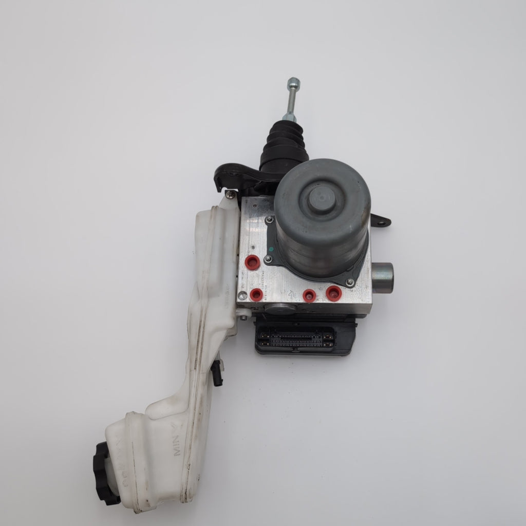 2022 2023 2024 Cadillac 2.0L ABS Master Cylinder Brake Booster 87814754