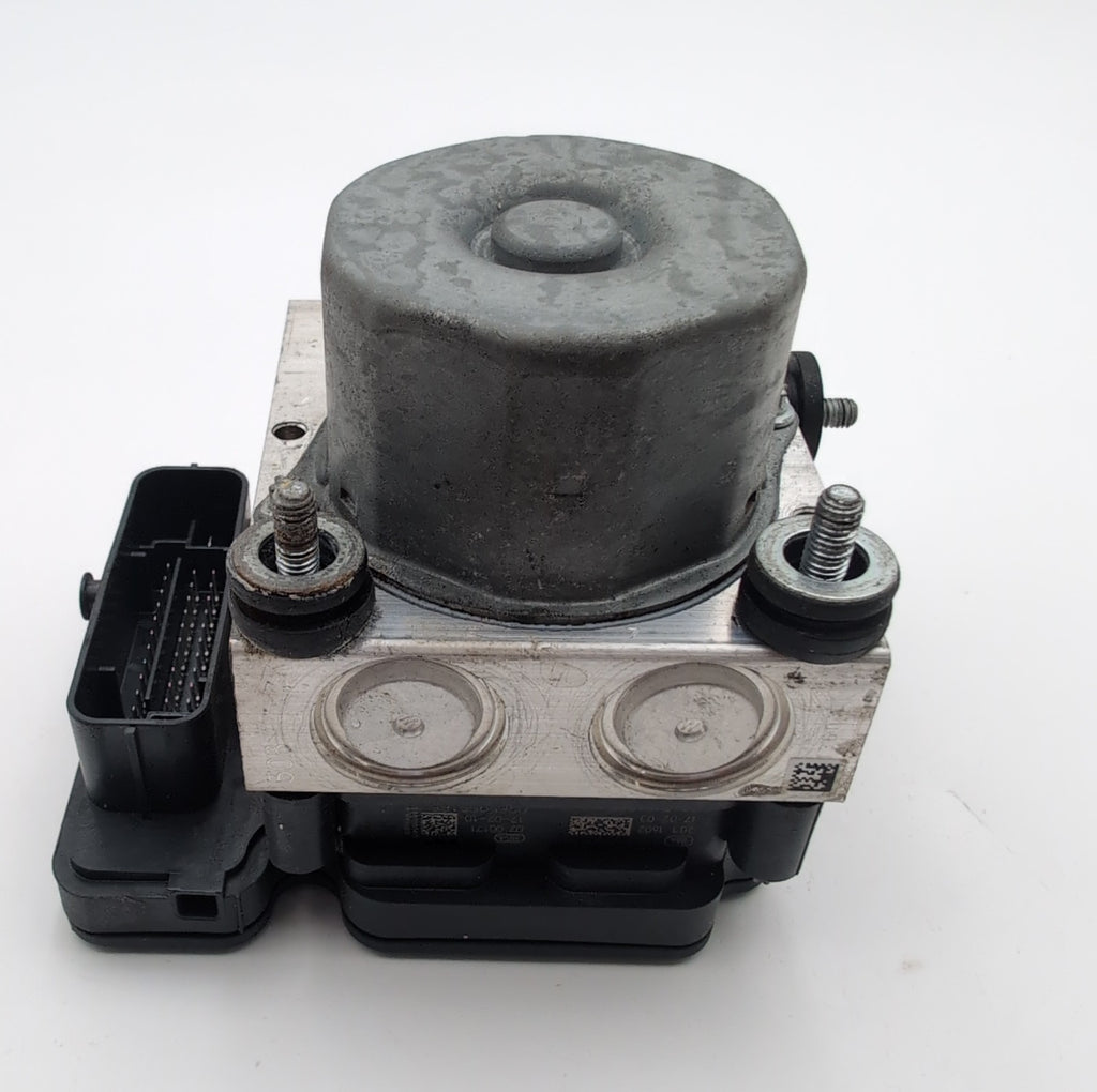 2016- 2019 Nissan Sentra 1.8L ABS Anti Lock Brake Pump Control Unit 476604FU0C