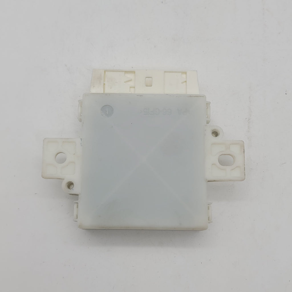 2010- 2013 Mercedes W221 S63 S550 Park Assist Parktronic Control Module OEM