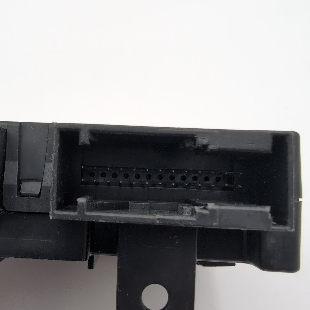 2020 2021 BMW 330i M340i G20 HVAC Air Conditioner Amplifier Module 5A13472