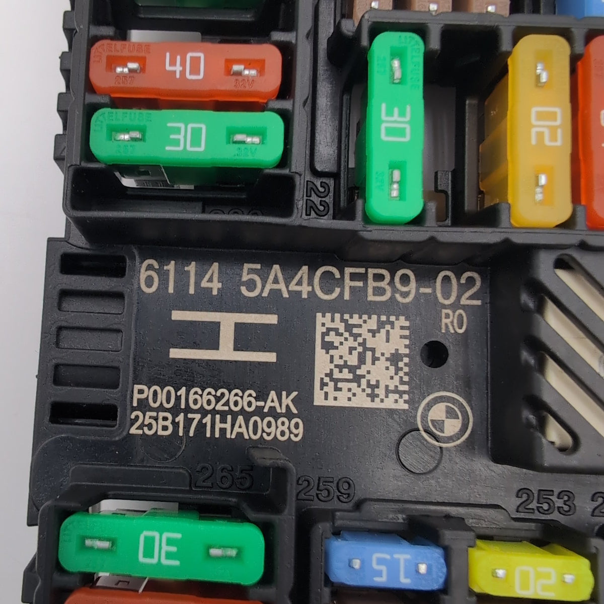 2021 - 2026 BMW M440i G20 G26 G80 G82 G83 G87 Rear Power Distribution Fuse Box