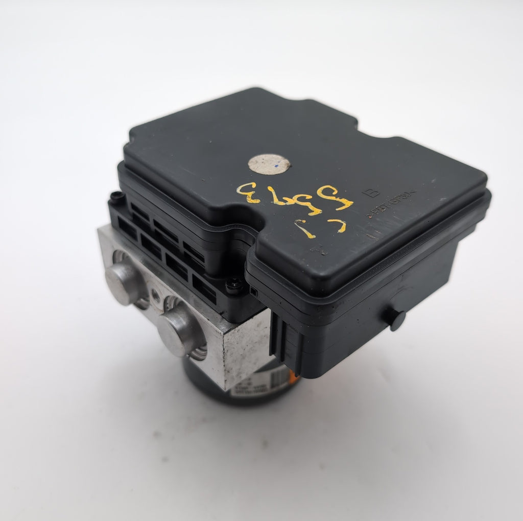 2019 2020 Hyundai Santa Fe 2.4L ABS Anti Lock Brake Pump Control Unit 58900S2600