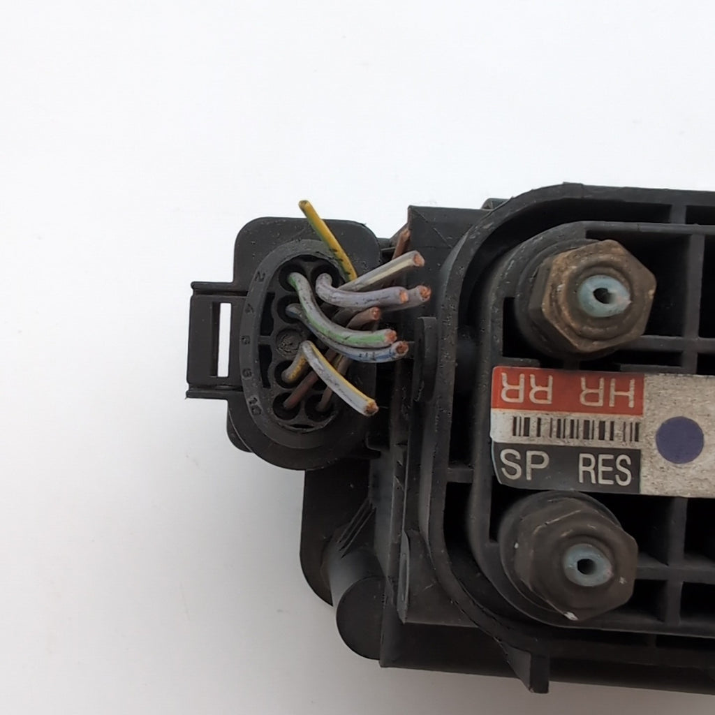 2010- 2018 Mercedes W212 E63 AMG Airmatic Air Pneumatic Suspension Valve Block