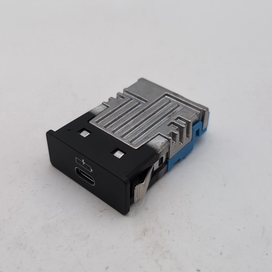 2019 - 2024 BMW 3 4 5 X3 X4 X5 X6 X7 Single Socket USB Port Charing Socket