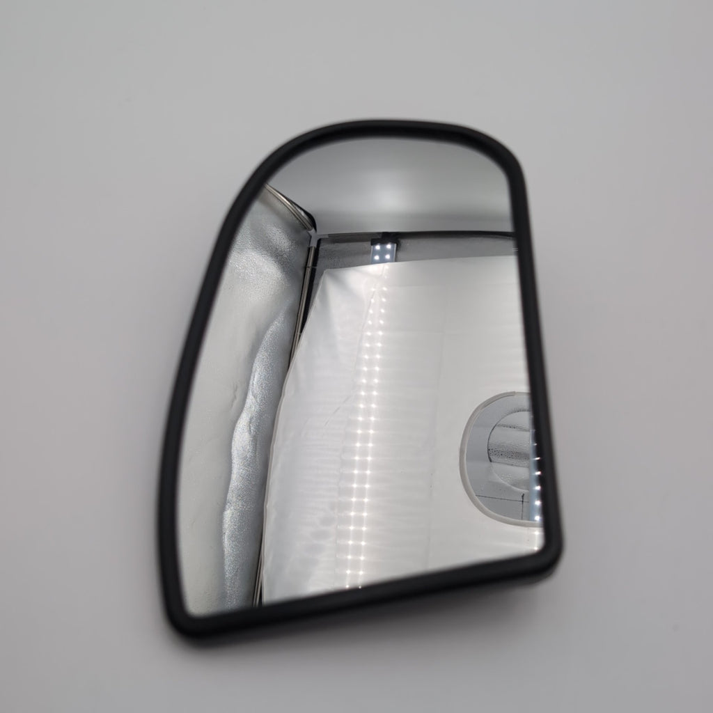 2003 - 2006 Mercedes E-Class W211 Right Side Mirror Glass Auto Dim 2118100421
