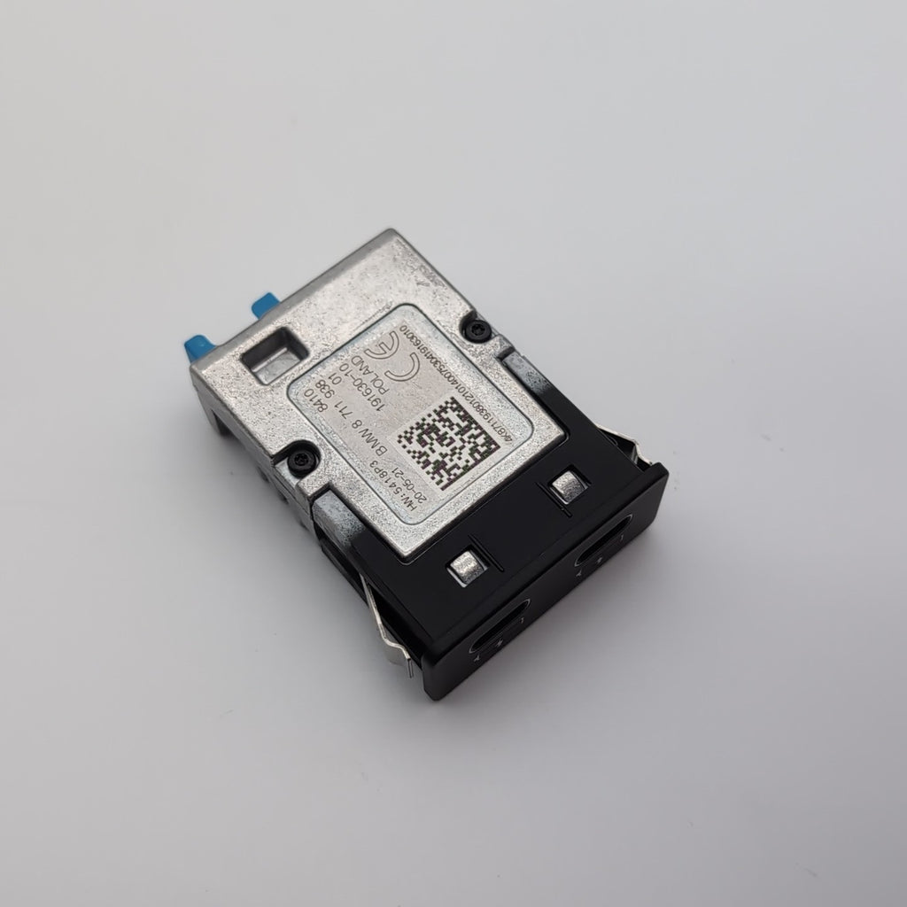 2019 - 2023 BMW F46 G80 G82 G11 G12 X1 X3 X4 Dual USB Port Bush Socket 8711938