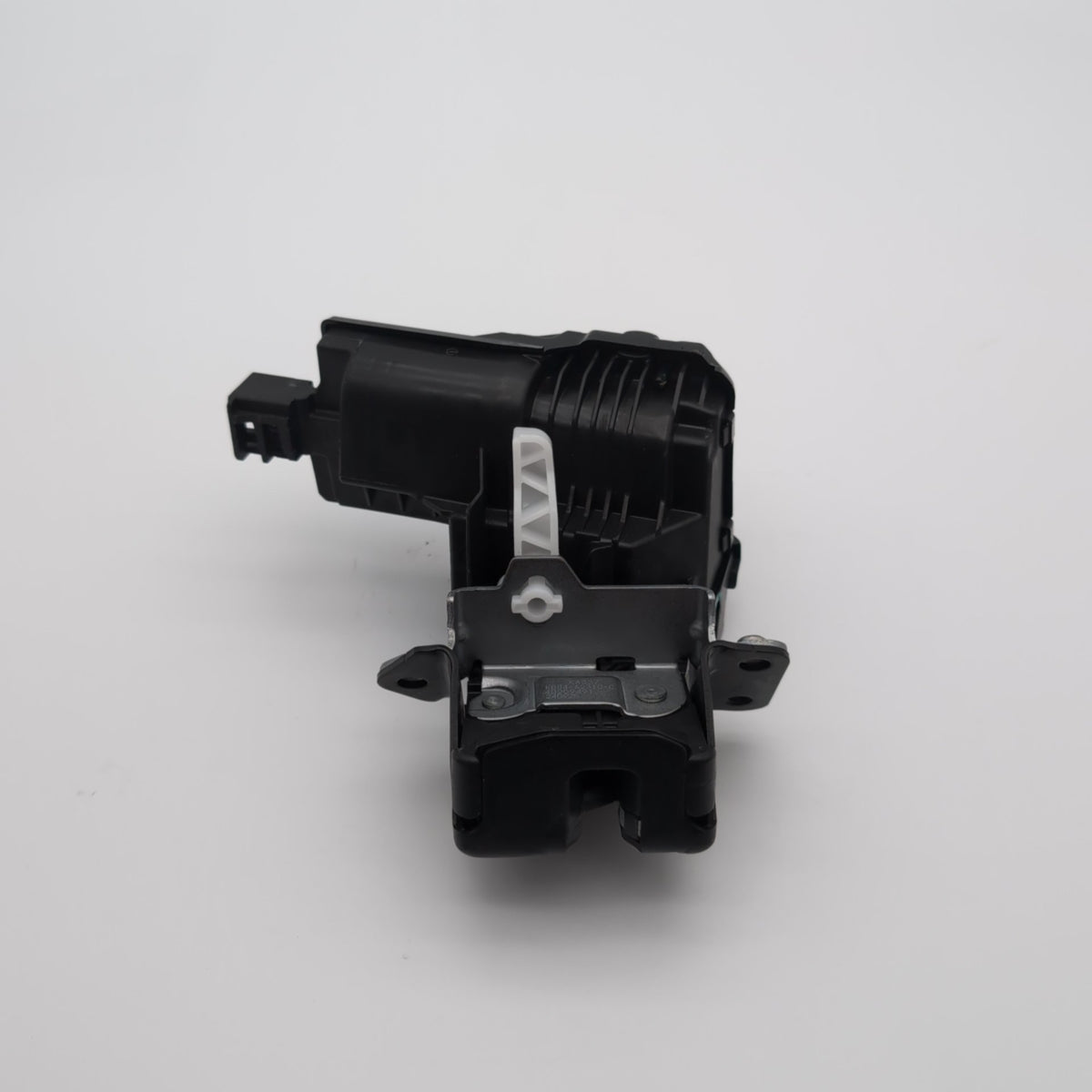 2024 2025 Mazda CX-90 CX90 Rear Liftgate Power Motor Lock Latch OEM KBB4-62310-C