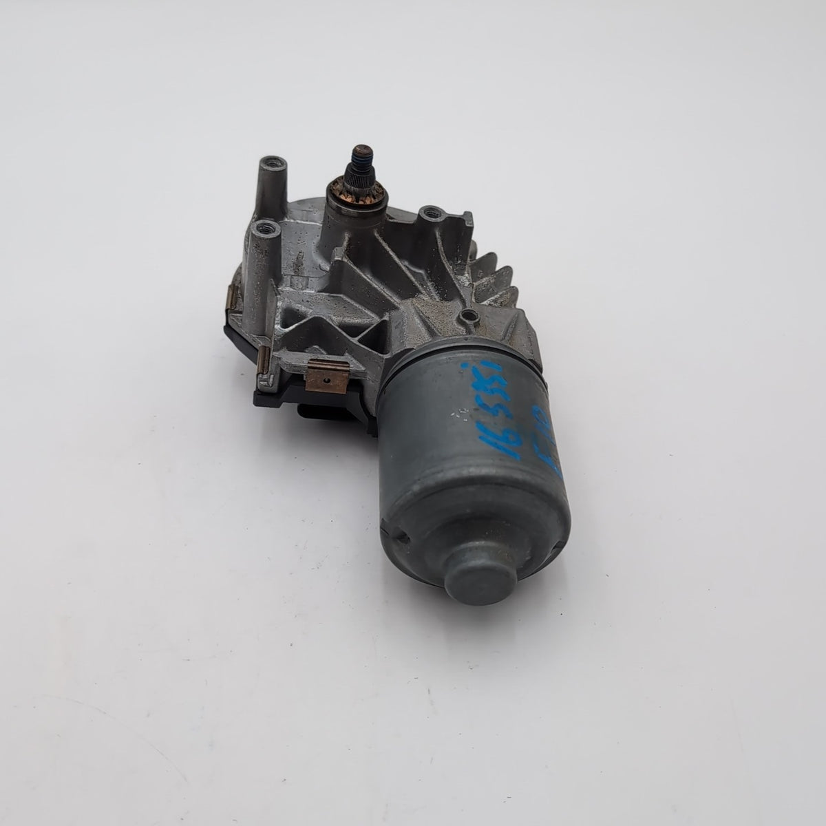 2011- 2016 BMW F10 M5 528i 535i 550i Windshield Wiper Motor OEM 7308771