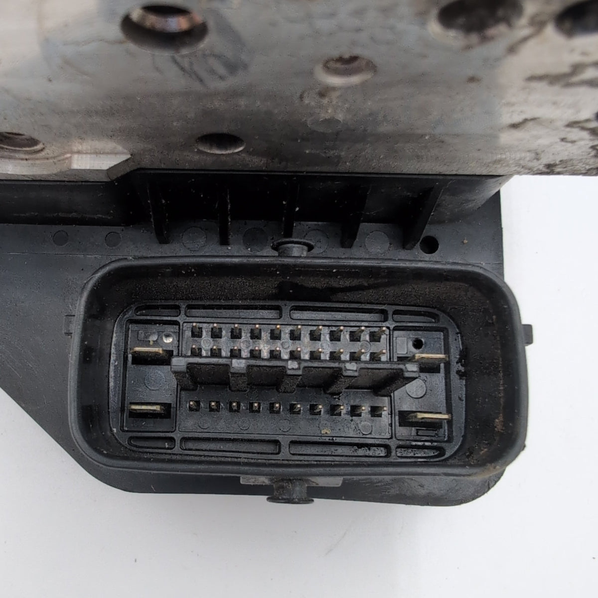 2010 - 2013 Lexus RX350 ABS Anti Lock Brake Pump Control Unit 44540-0E092