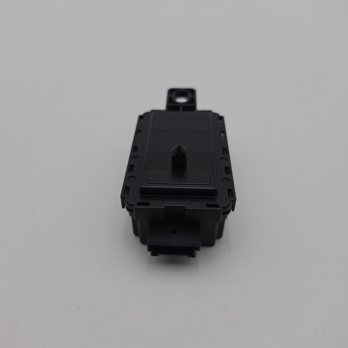 2019 - 2025 BMW G22 G26 G60 G70 X1 X2 X5 X6 X7 XM Radio Remote Receiver Module