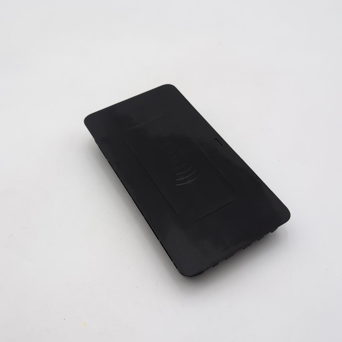 2019 - 2026 BMW G20 G26 G42 X5 X6 X7 Z4 Wireless Phone Charging Pad Tray 5B41FD5