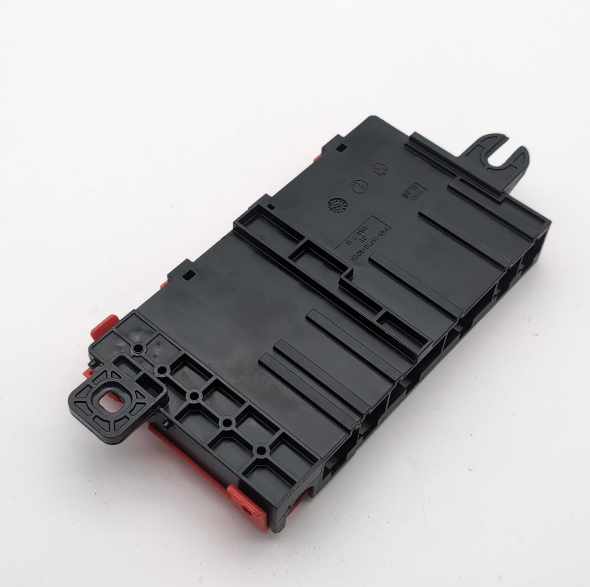 2016- 2019 BMW 750I Power Distribution Fuse Relay Junction Box OEM 9353742