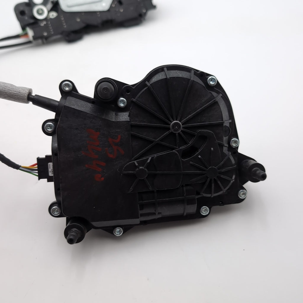2020- 2025 BMW M440i 430i Trunk Lid Lock Latch Actuator Motor 7430626 9463391