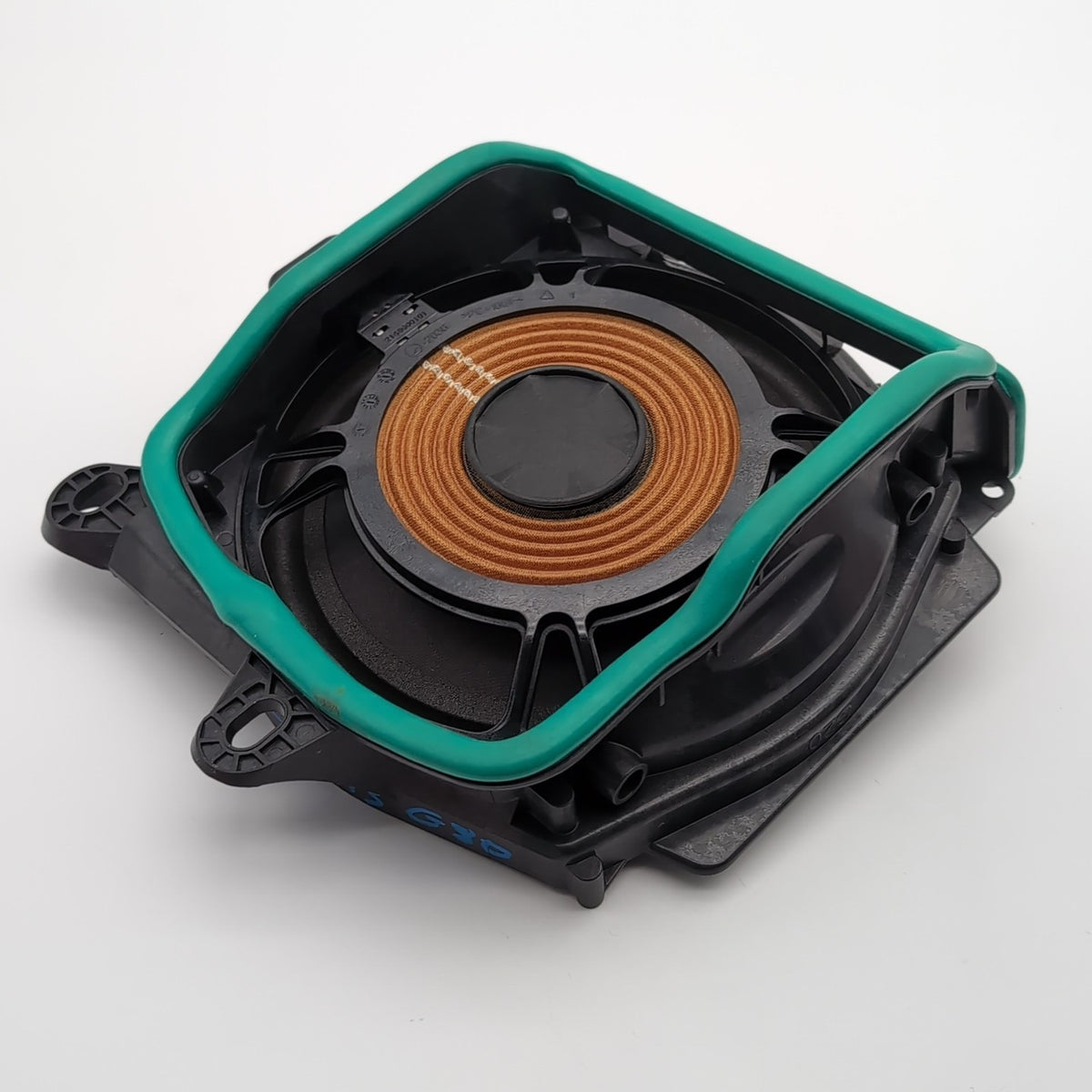 2021 - 2026 BMW G20 G22 G80 G82 G83 Harman Right Bass Subwoofer 2622490