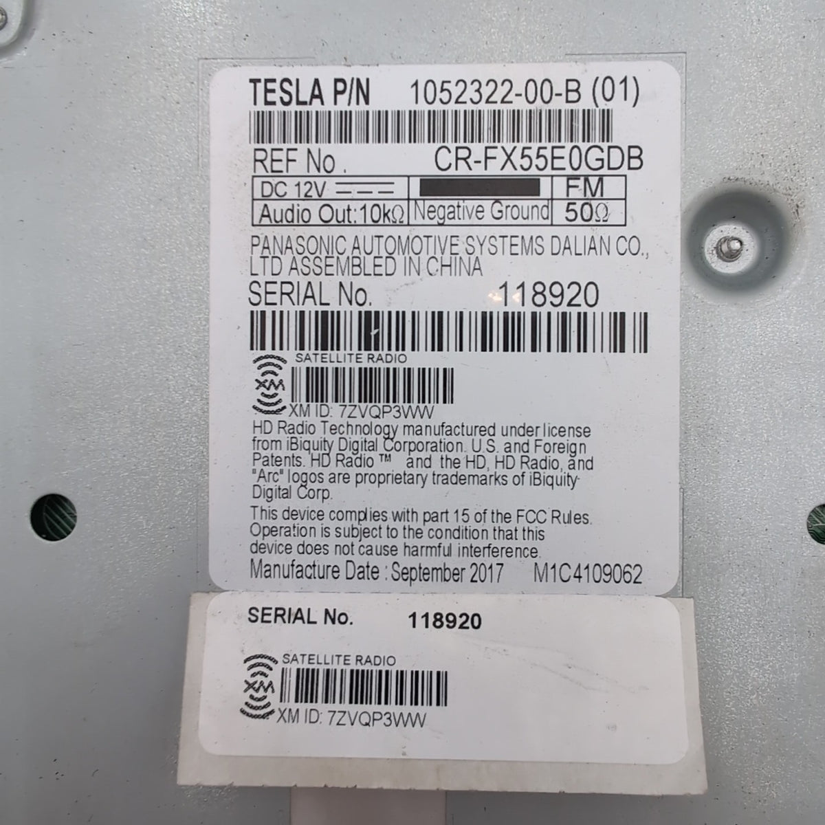 2016- 2020 Tesla Model X Audio Equipment Radio Stereo Module OEM 1052322-00-B